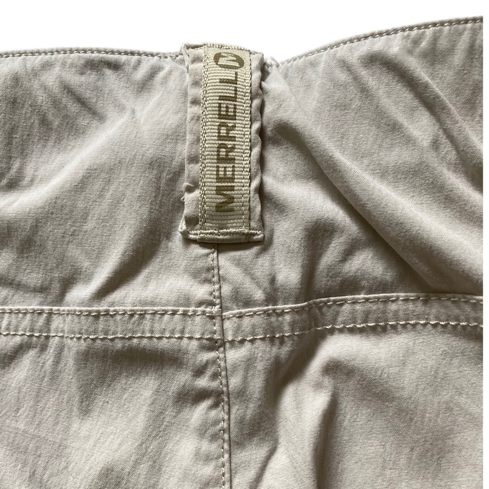 Merrell Womens Pants size 8 Cropped Capri Opti-wick UPF 50+ Zipper Pockets Beige - Picture 4 of 13